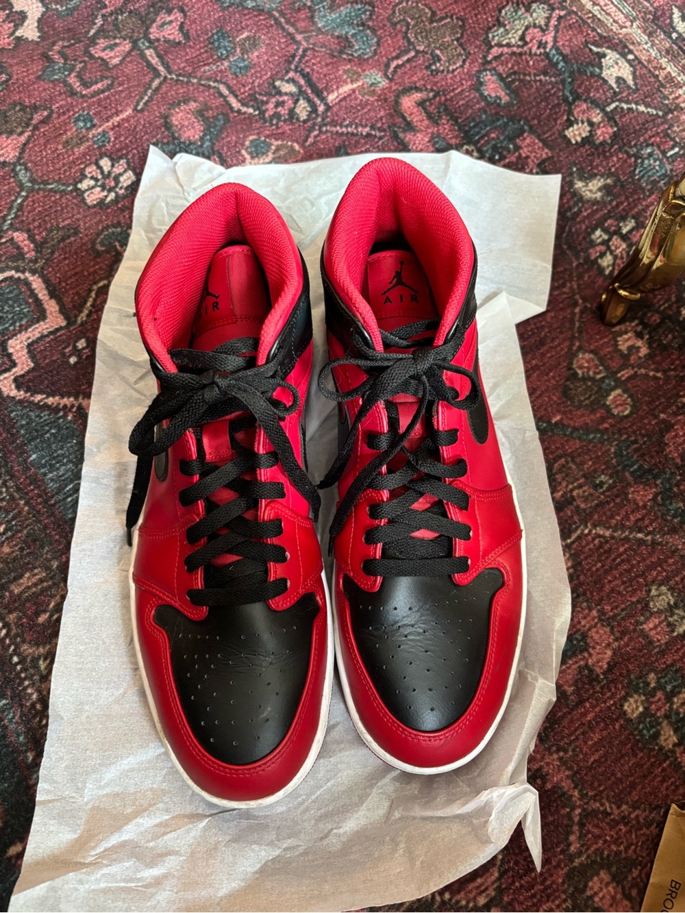 Nike Air Jordan 1 Mid - “Reverse Bred” Size 11